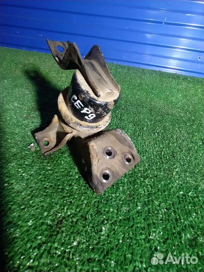 Подушка двигателя mitsubishi lancer 8 1.6 МКПП