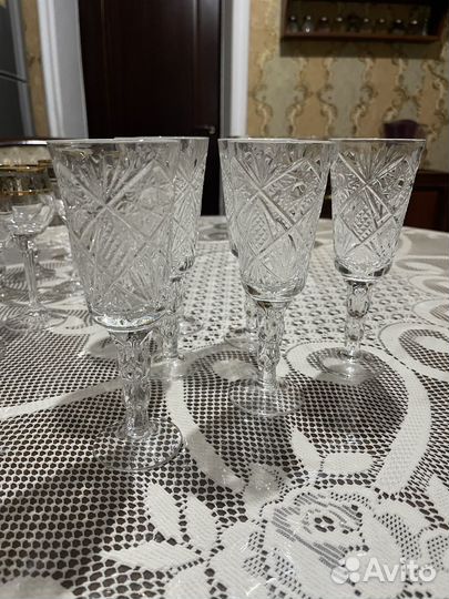 Хрустальные бокалы