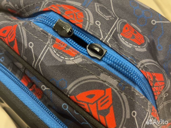 Школьный рюкзак