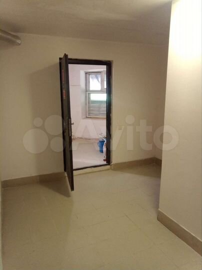 Помещение 104 м² под офис, магазин, склад