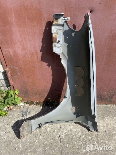 Крыло переднее правое Nissan Almera N16 260636