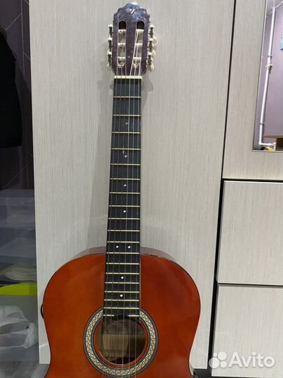 Гитара valencia