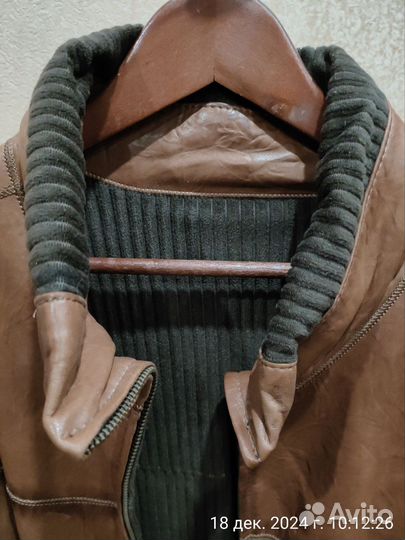 Кожаная куртка 62-64