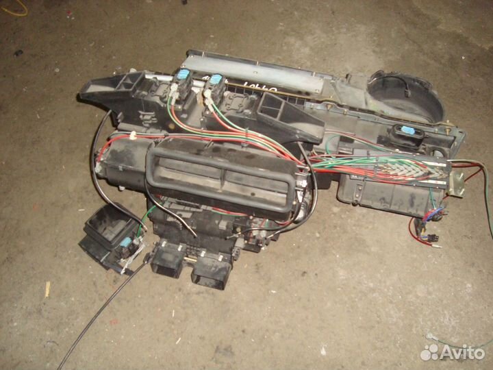 Корпус печки W140 M119 A1408302262