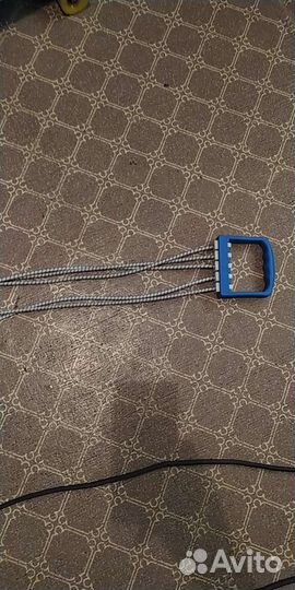 Эспандер и скакалка б/у