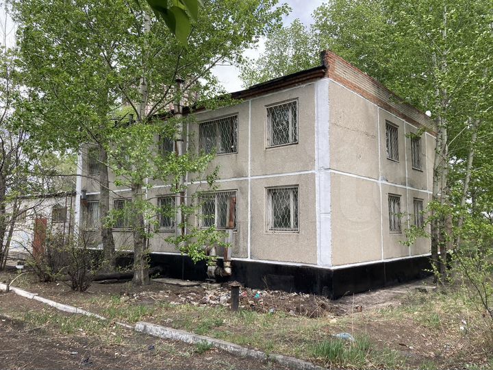 Здание, 1320 м²
