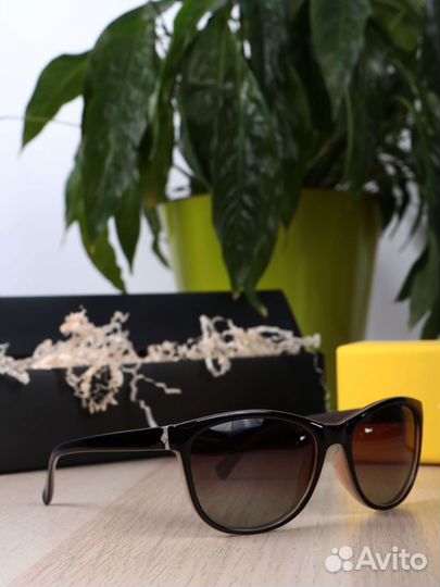 Солнцезащитные имиджевые очки