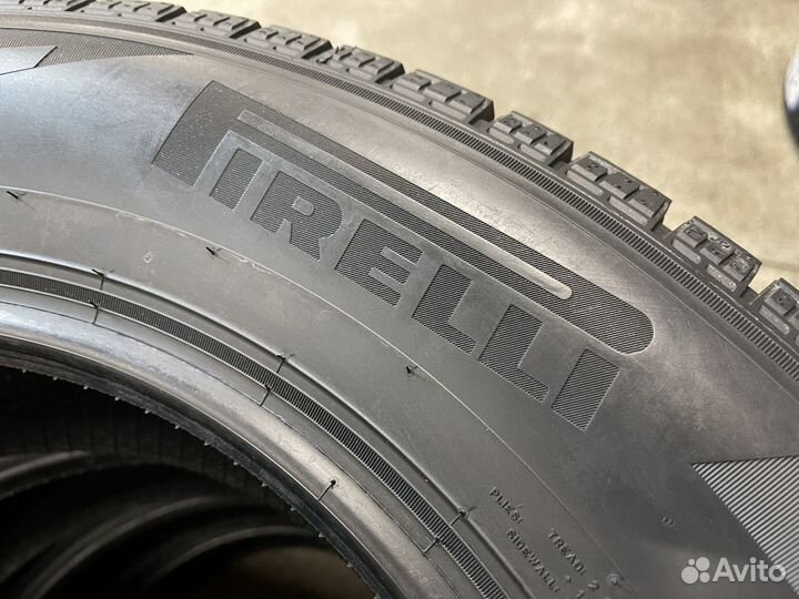 Pirelli Ice Zero FR SUV 225/65 R17 106T