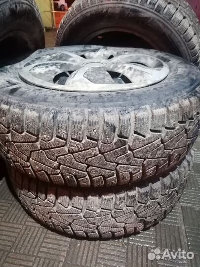Pirelli Ice Zero 195/65 R15