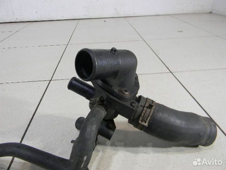 Корпус термостата Форд