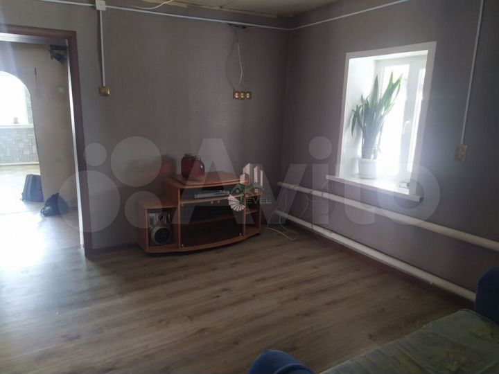 Дом 69 м² на участке 4 сот.