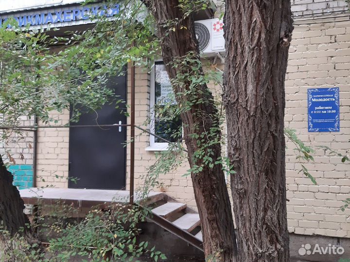 Сдам кресло парикмахера в аренду