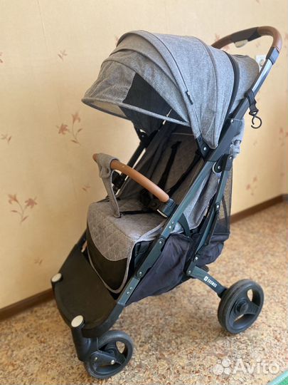 Прогулочная коляска Cosmos A9