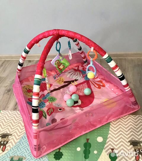 Развивающий коврик для малышей