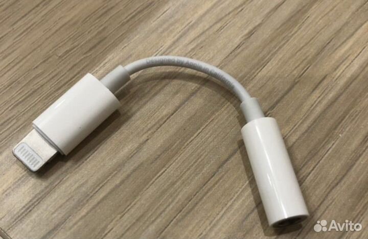 Переходник apple aux lightning 3,5