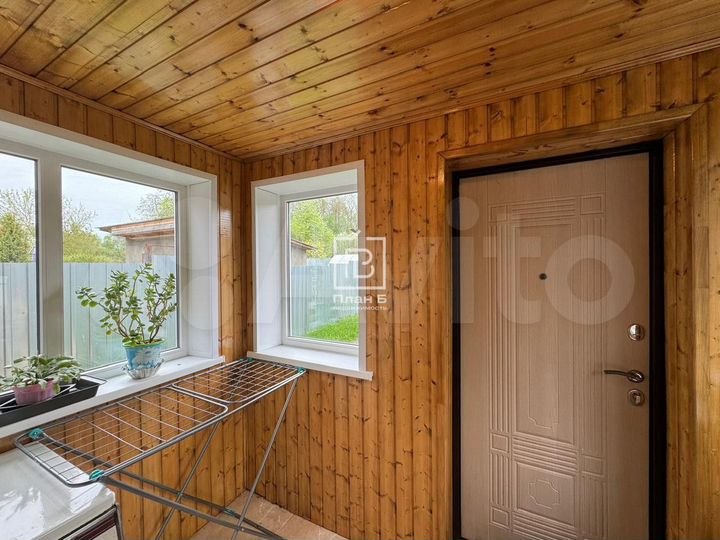 2-к. квартира, 60 м², 1/1 эт.