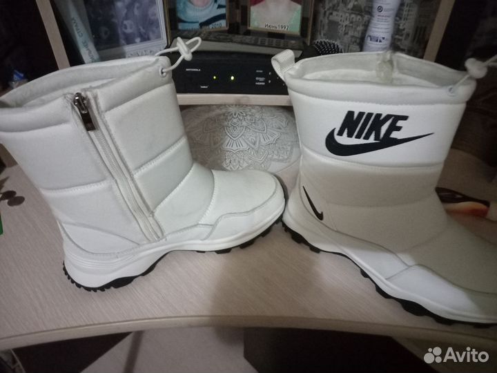 Зимние женские сапоги 38