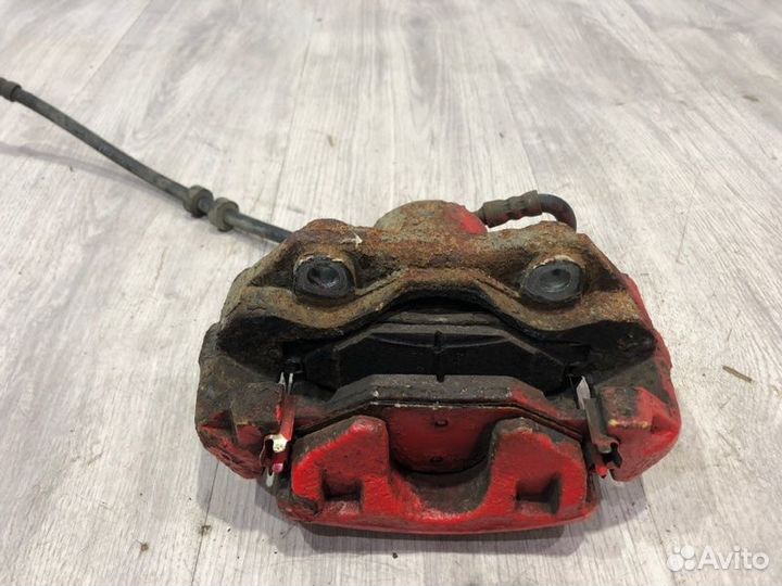 Суппорт тормозной передний правый Volkswagen Polo