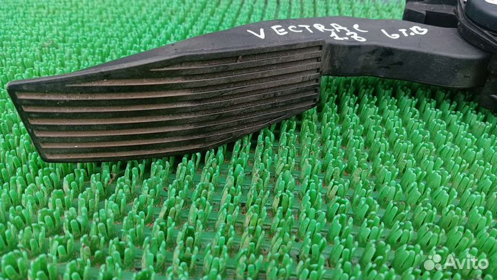 Педаль газа Opel Vectra C 1.8 z18xer 140Л.С. 2006