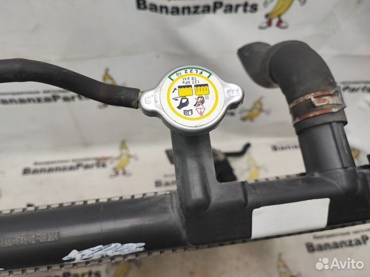 Радиатор охлаждения двигателя Mazda Cx-7 2.3 L3