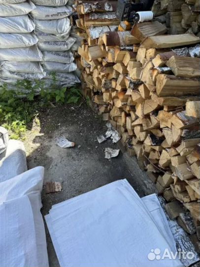 Дрова березовые колотые в мешках