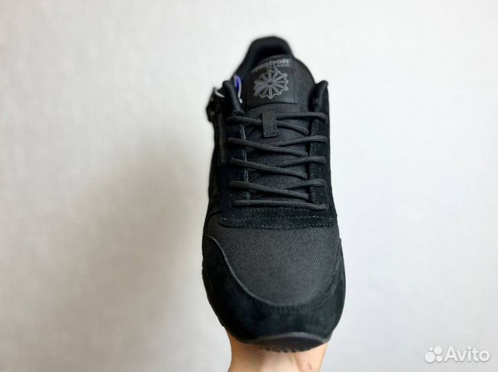 Кроссовки Reebok легкие