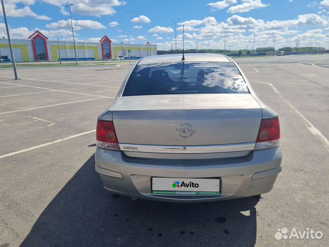 Opel Astra 1.6 МТ, 2009, 161 000 км