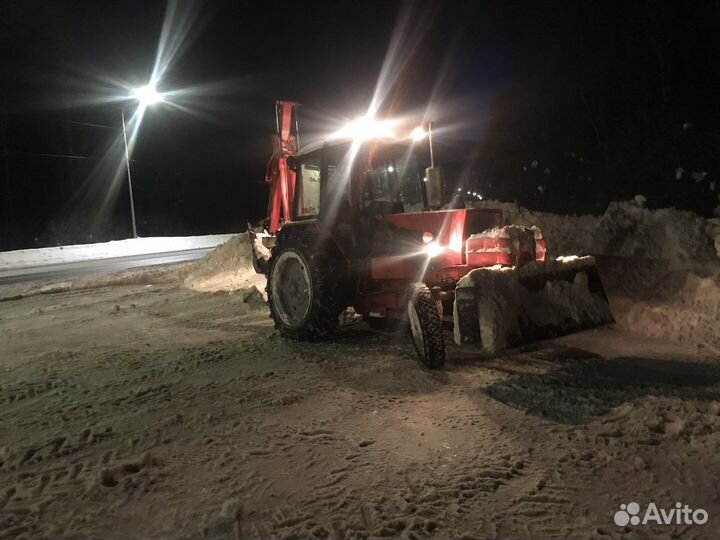 Услуги трактора экскаватора