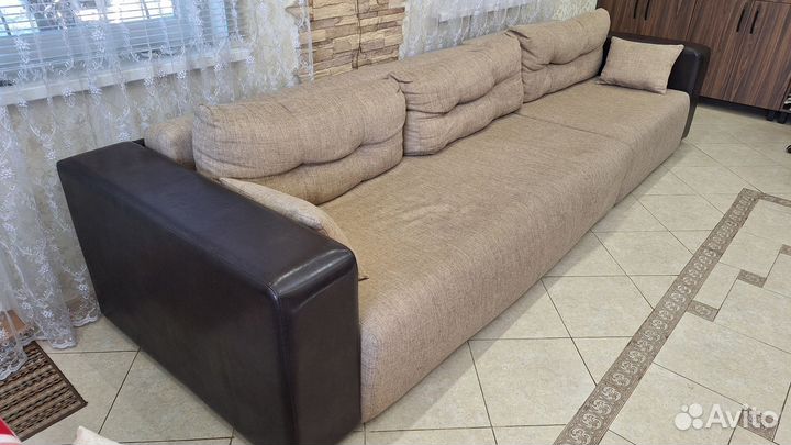 Диван прямой раскладной 366см