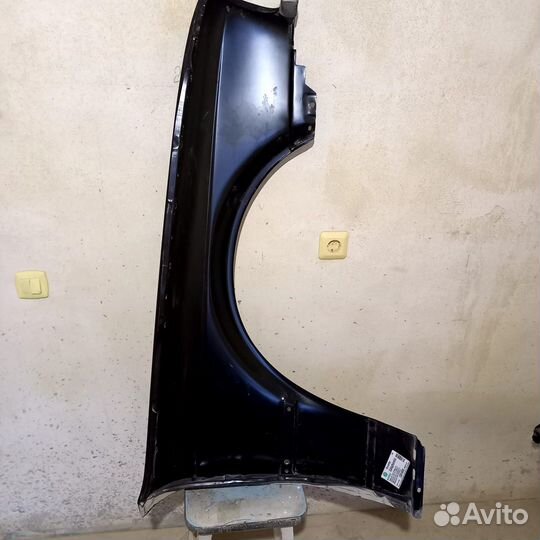 Крыло на BMW e30