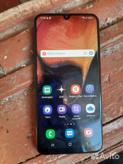 Samsung Galaxy A50, 4/64 ГБ