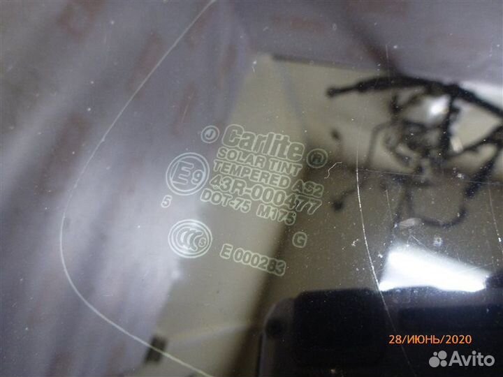 Стекло заднее правое Ford Maverick TM1 AJ6 2005