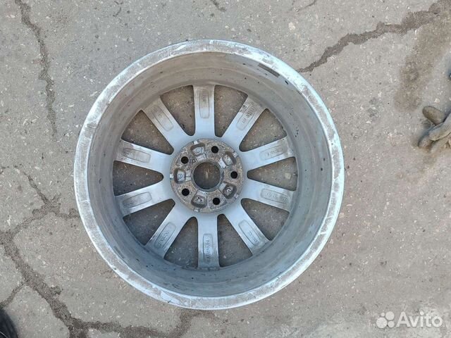Диск литой r 17 audi Q 3