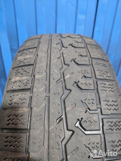 Kumho I'Zen RV KC15 235/60 R18