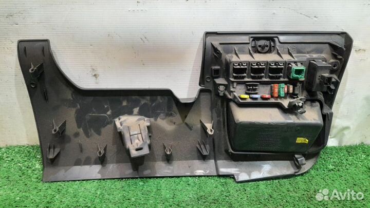 Накладка под руль Citroen C4 5D 1.6 110 (TU5JP4)