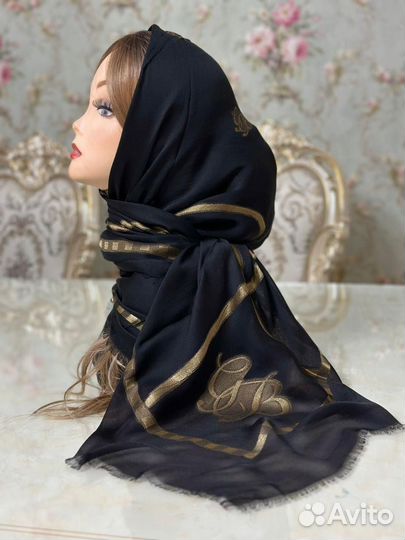 Женские шарфы и платки