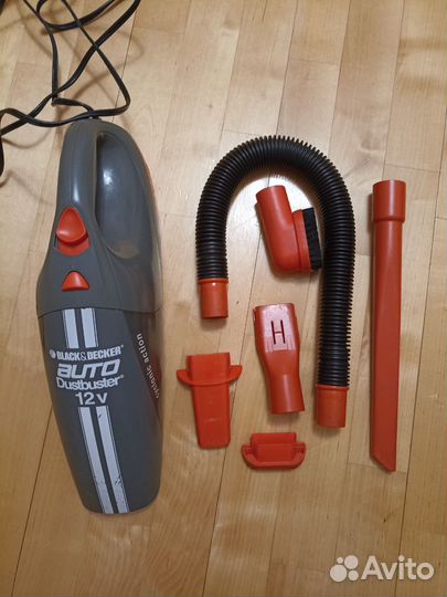 Автомобильный пылесос Black Decker ACV 1205