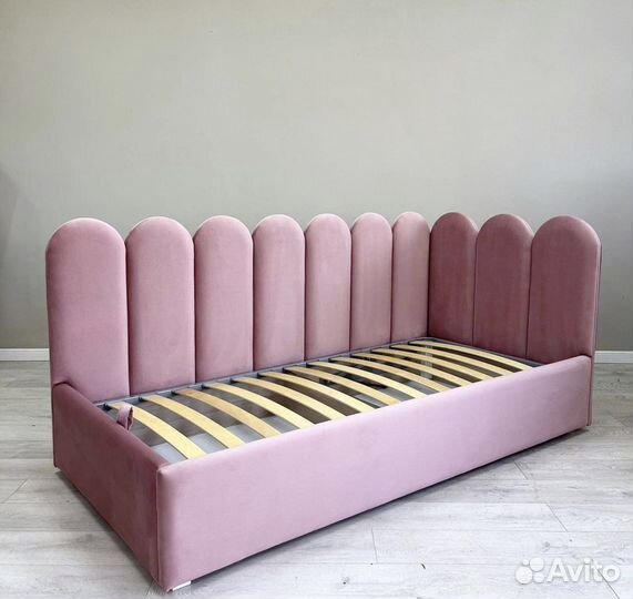 Кровать детская