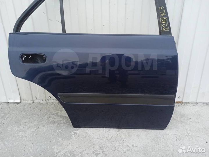Дверь задняя правая toyota corona premio