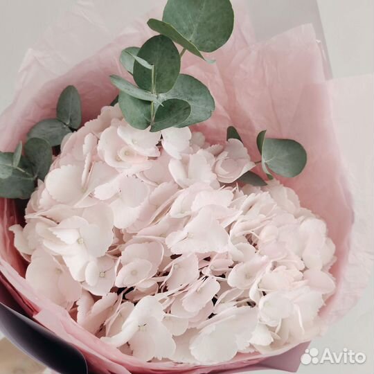 Букет с гортензией, доставка по г.сыктывкар