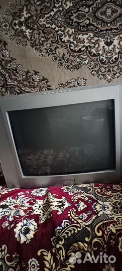 Продам телевизор бу