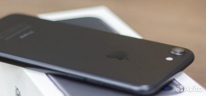 iPhone 7, 32 ГБ