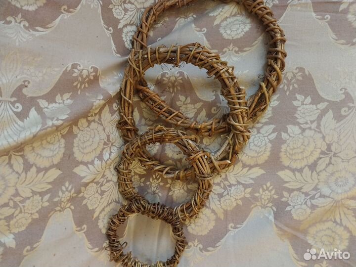 Новогодний венок на дверь