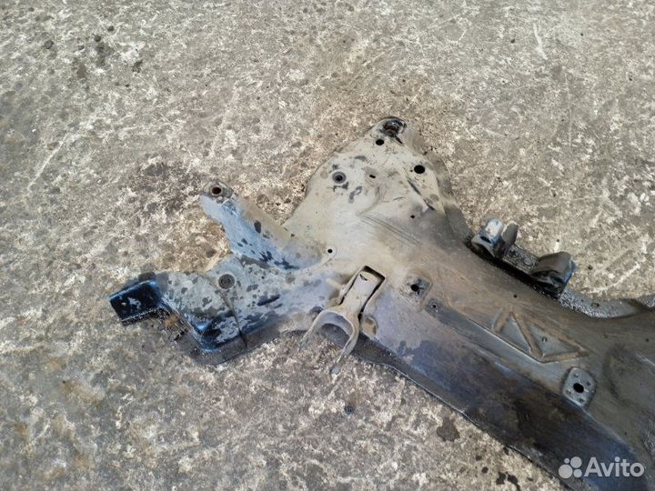 Балка подмоторная Peugeot 308 T7 1.6 2011