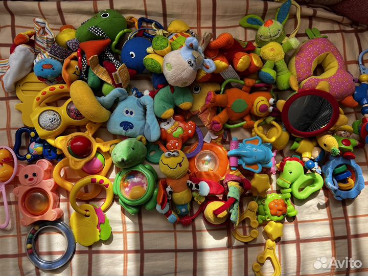 Подвесные развевающие игрушки погремушки