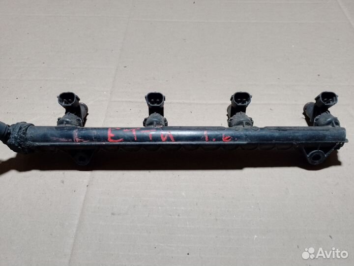 Топливная рампа Skoda Yetti