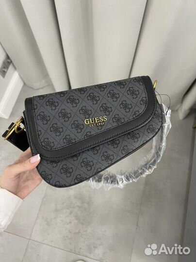 Сумка женская Guess