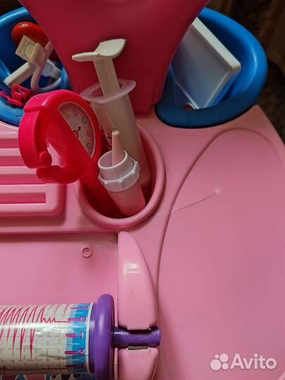 Набор доктора с тележкой