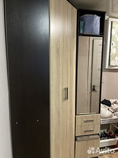 Шкаф в прихожую