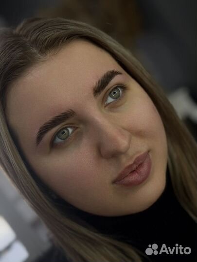 Мастер бровист